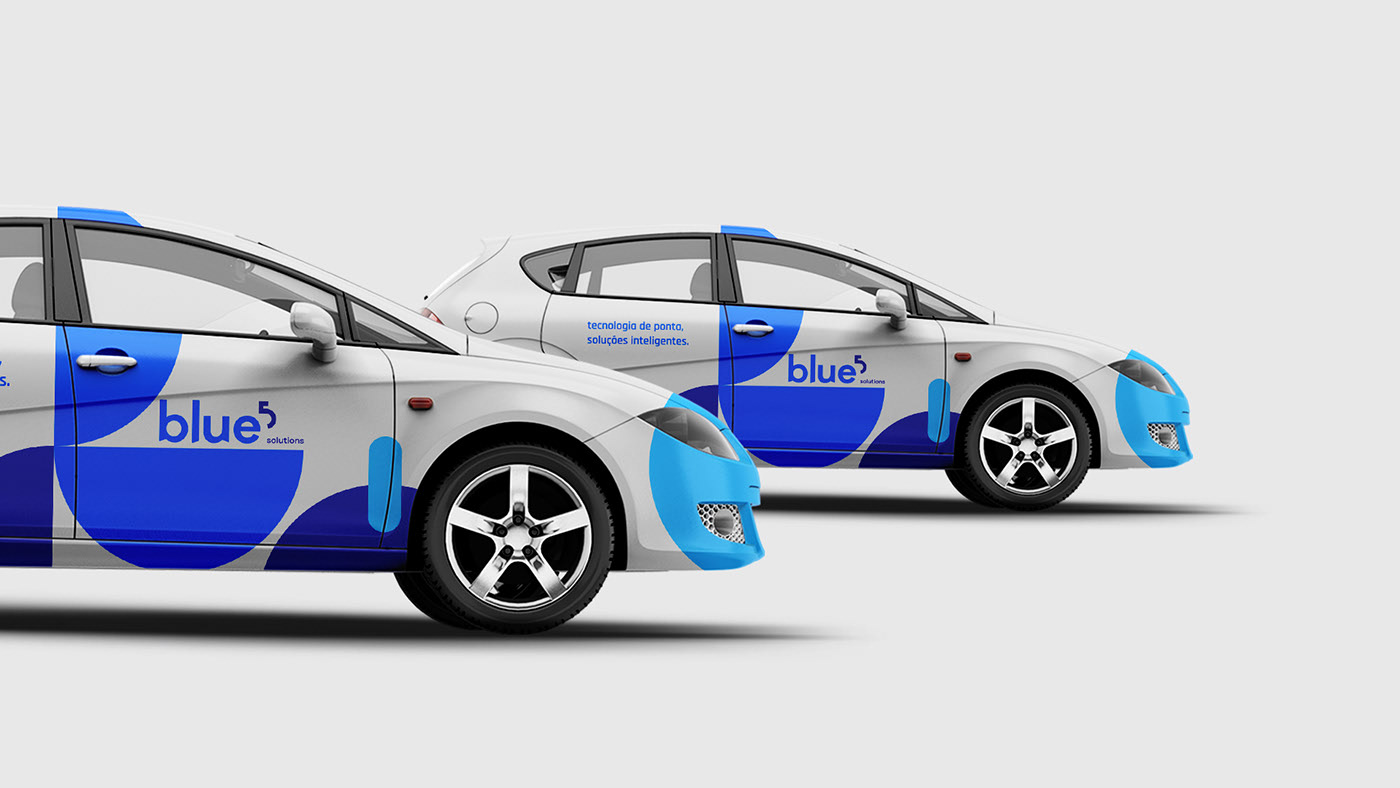 Blue 5 Solutions公司LOGO設(shè)計(jì)
